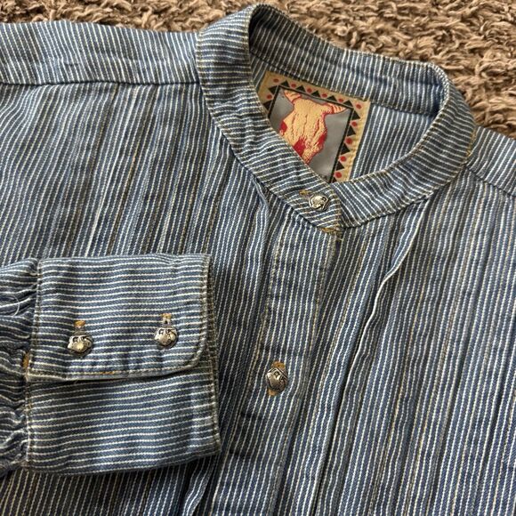 Desert West Tops - Desert West Vintage Western Button Up Shirt Medium Boot Pinstripe Made In USA
